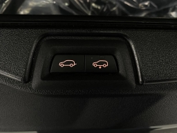 BMW X5 M60i Sports Activity Vehicle 2026
