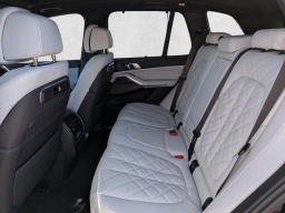 BMW X5 M60i Sports Activity Vehicle 2026