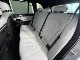 BMW X5 M60i Sports Activity Vehicle 2026