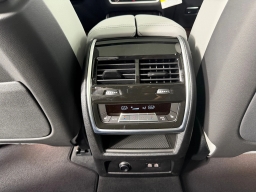 BMW X5 M60i Sports Activity Vehicle 2026