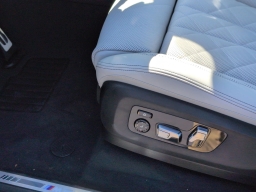 BMW X5 M60i Sports Activity Vehicle 2026
