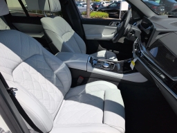 BMW X5 M60i Sports Activity Vehicle 2026