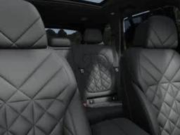 BMW X5 M60i Sports Activity Vehicle 2026