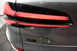 BMW X5 M60i Sports Activity Vehicle 2026