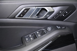 BMW X5 M60i Sports Activity Vehicle 2026
