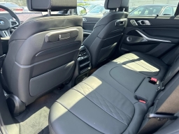 BMW X5 M60i Sports Activity Vehicle 2026