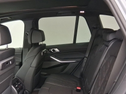 BMW X5 M60i Sports Activity Vehicle 2026