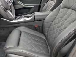 BMW X5 M60i Sports Activity Vehicle 2026