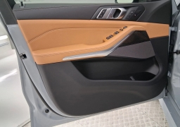 BMW X5 M60i Sports Activity Vehicle 2026