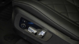 BMW X5 M60i Sports Activity Vehicle 2026