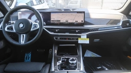 BMW X5 M60i Sports Activity Vehicle 2026