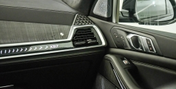BMW X7 ALPINA XB7 Sports Activity Vehicle 2026