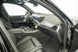 BMW X7 ALPINA XB7 Sports Activity Vehicle 2026