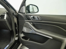 BMW X7 ALPINA XB7 Sports Activity Vehicle 2026