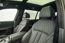 BMW X7 ALPINA XB7 Sports Activity Vehicle 2026
