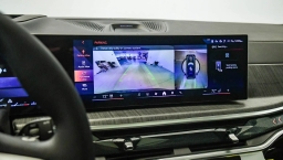 BMW X7 ALPINA XB7 Sports Activity Vehicle 2026