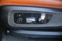 BMW X7 ALPINA XB7 Sports Activity Vehicle 2026