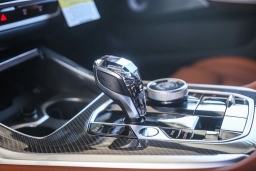 BMW X7 ALPINA XB7 Sports Activity Vehicle 2026