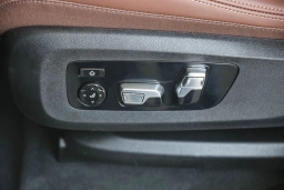 BMW X6 M60i Sports Activity Coupe 2026