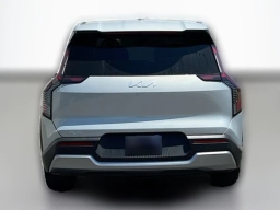 Kia EV9 Light Long Range RWD 2026