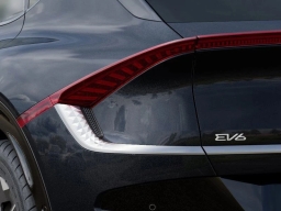 Kia EV6 Light Long Range AWD 2025