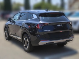 Kia Sportage LX FWD 2026