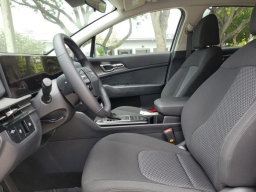 Kia Sportage LX FWD 2026