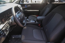 Kia Sportage LX FWD 2026