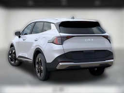 Kia Sportage LX FWD 2026