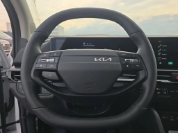Kia Sportage EX FWD 2026