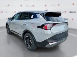 Kia Sportage EX FWD 2026