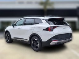 Kia Sportage EX FWD 2026