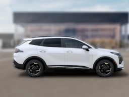 Kia Sportage EX FWD 2026