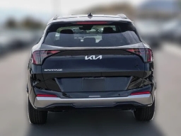 Kia Sportage SX FWD 2026