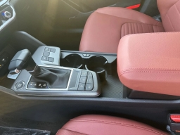 Kia Sportage SX FWD 2026