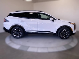 Kia Sportage SX FWD 2026