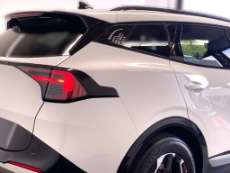 Kia Sportage SX FWD 2026