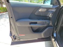 Kia Telluride S FWD 2027