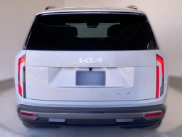 Kia Telluride S FWD 2027