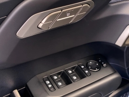 Kia Telluride S FWD 2027