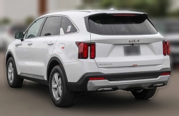 Kia Sorento LX FWD 2026