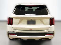 Kia Sorento LX FWD 2026