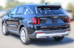 Kia Sorento LX FWD 2026