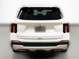 Kia Sorento LX FWD 2026