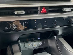 Kia Sorento LX FWD 2026