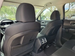 Kia Sorento LX FWD 2026