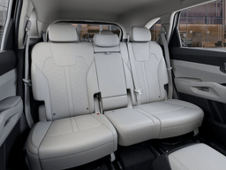 Kia Sorento S FWD 2025