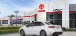Toyota Corolla LE CVT (Natl) 2026
