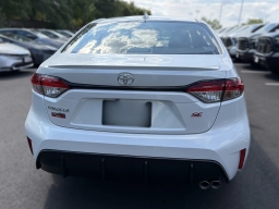 Toyota Corolla SE CVT (Natl) 2026