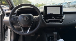 Toyota Corolla SE CVT (Natl) 2026
